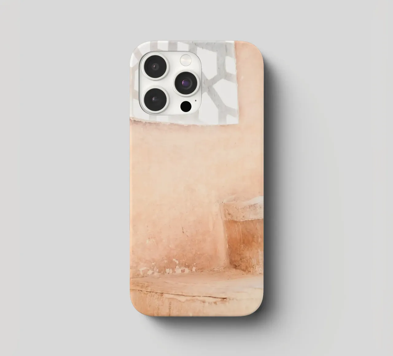 Persian architecture in peach cover iphone da photolovers