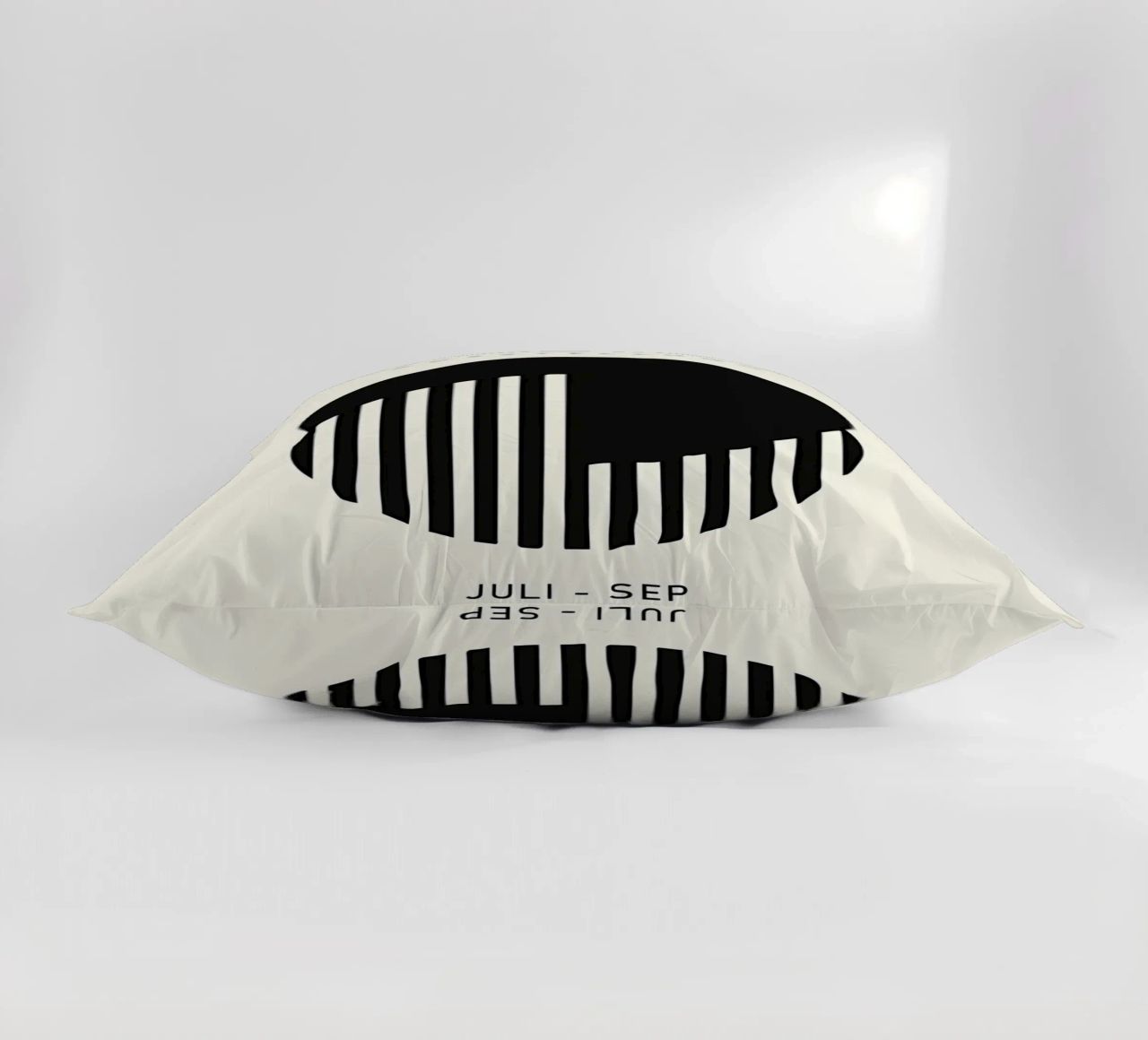 Linee e luce cuscino da Kumasama