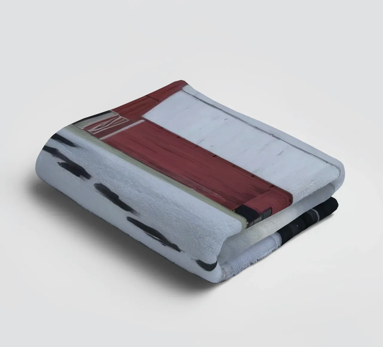 Entfernte rote Scheune Handtuch von Silk Palette