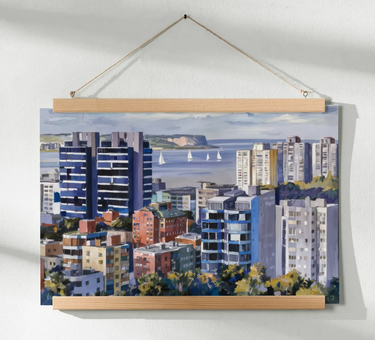 Panorama côtier ensoleillé poster avec cadre en aluminium de Opal Strokes