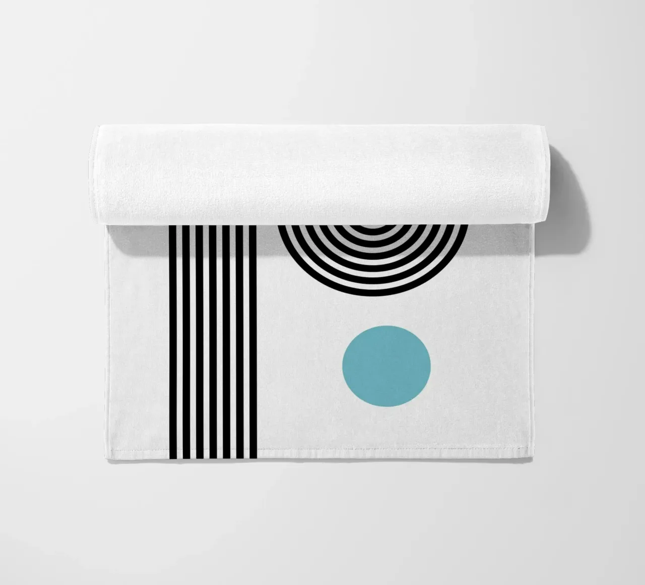 Minimaler Linienfluss - Retro Grafik Strandtuch von Casa Calm