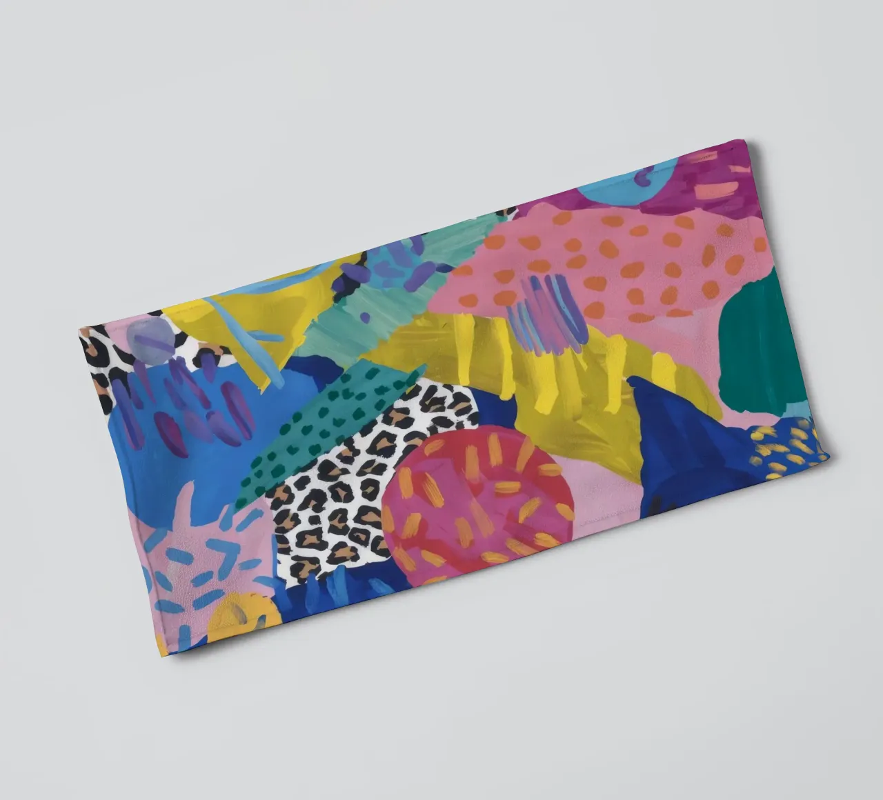 Abstract Jungle Collage towel by Silk Palette