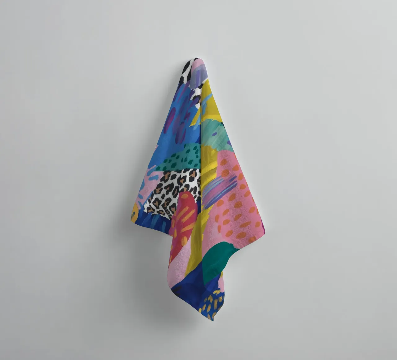 Abstract Jungle Collage towel by Silk Palette