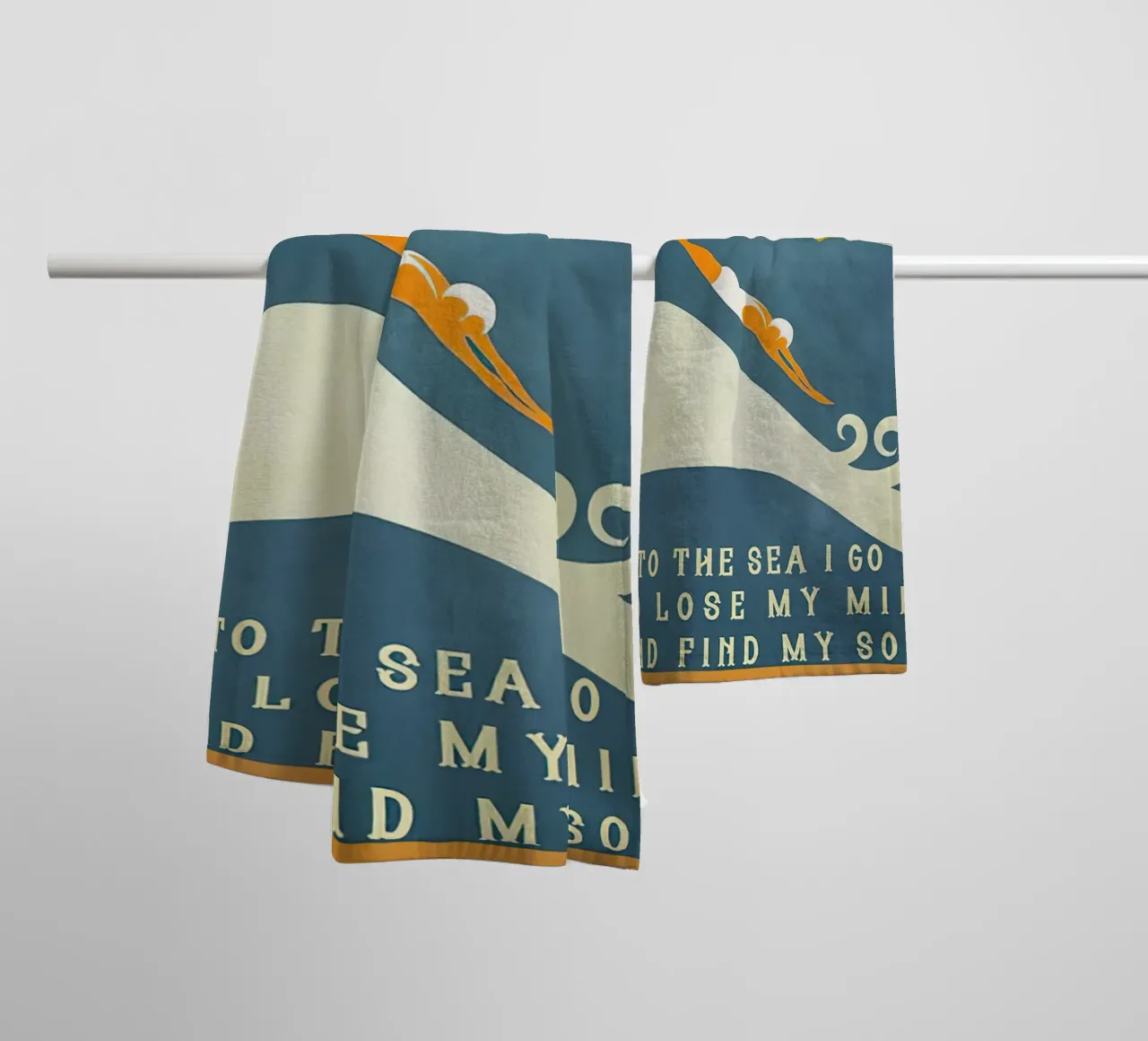Into the Sea I Go To Lose My MInd And Find My Soul (Nel mare vado per perdere la mia anima e trovare la mia anima) asciugamano da bagno da Christopher shop