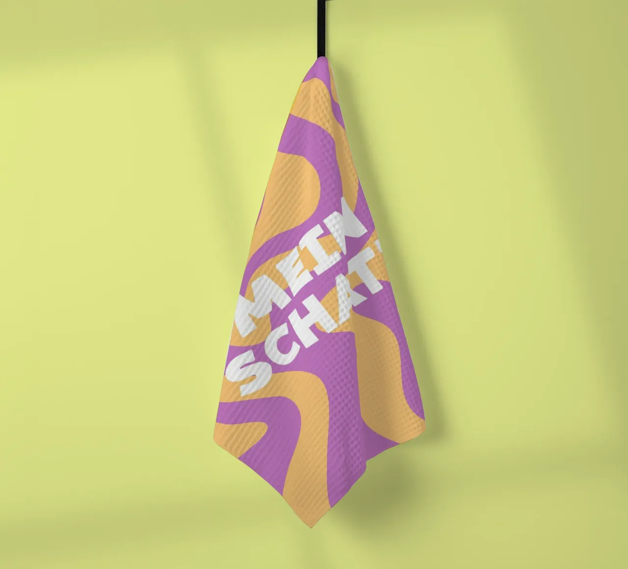 Linea d'onda giallo-viola canovaccio da cucina da MODERN NUANCE