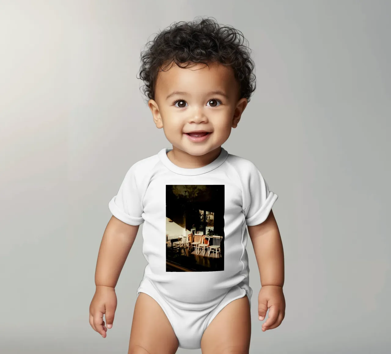 Analog Vibes Kurzarm Babybody von Sebastian Hilgetag
