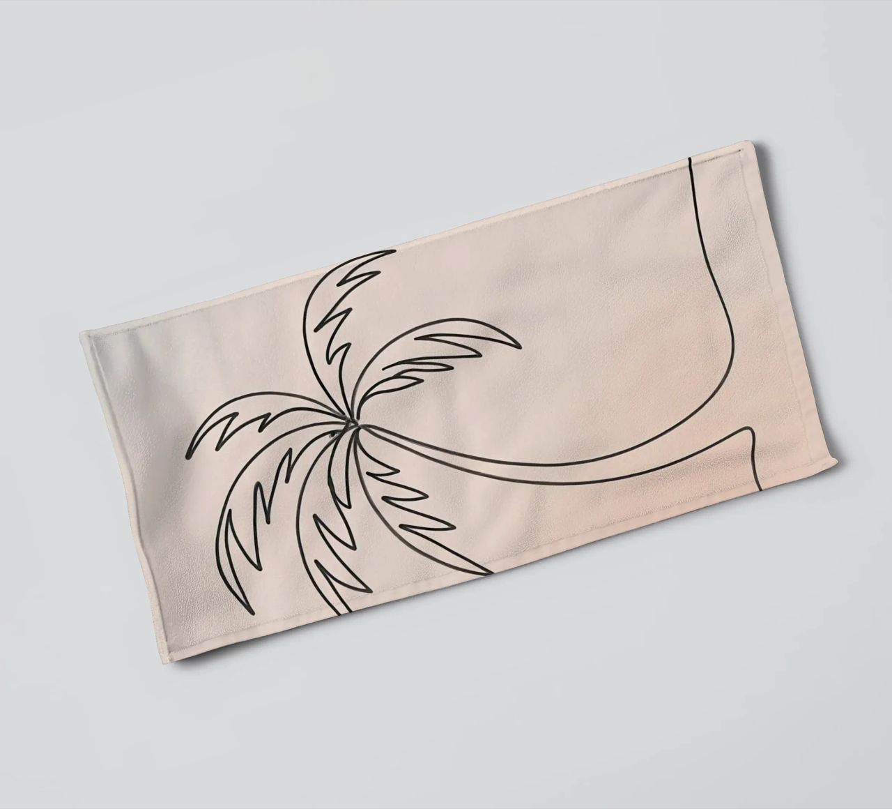 Lineare Zeichnung einer Palme vor einem Pastellhintergrund Handtuch von DesignDoodle