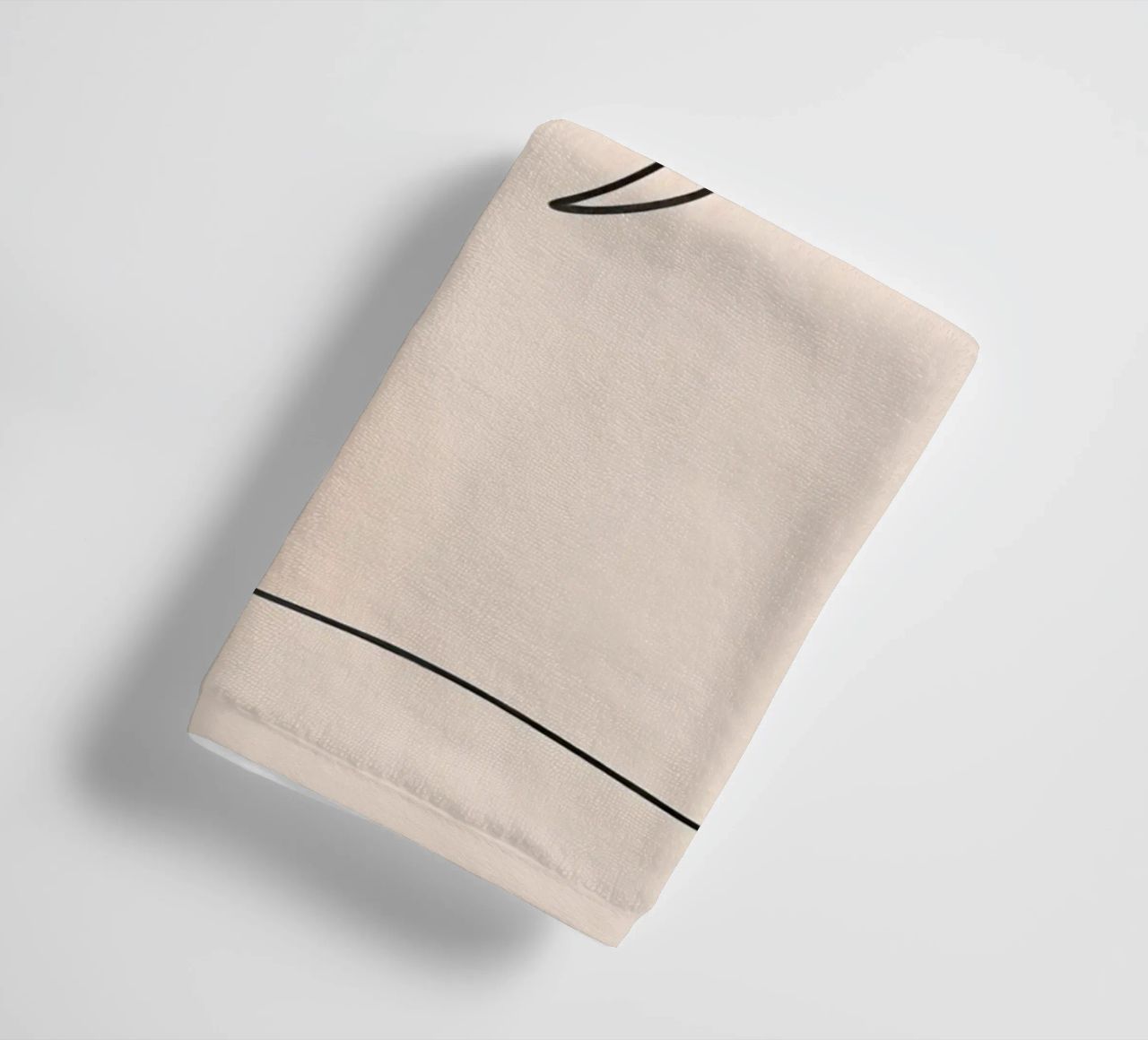 Lineare Zeichnung einer Palme vor einem Pastellhintergrund Handtuch von DesignDoodle