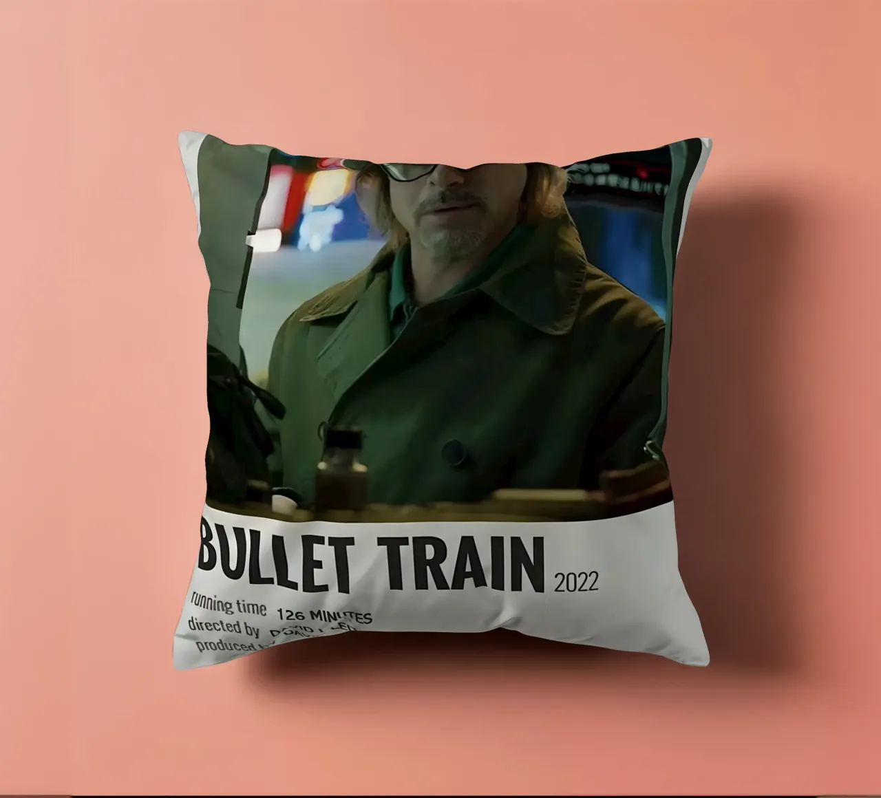 BULLET TRAIN 2022 cuscino da MVFminimalist