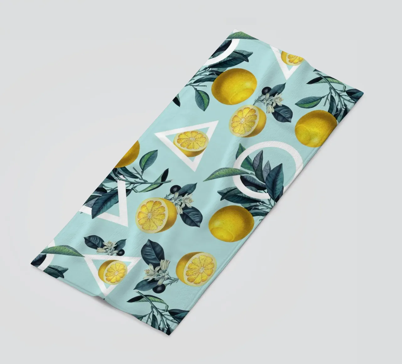 Geometric and Lemon Pattern III Strandtuch von burcukorkmazyurek