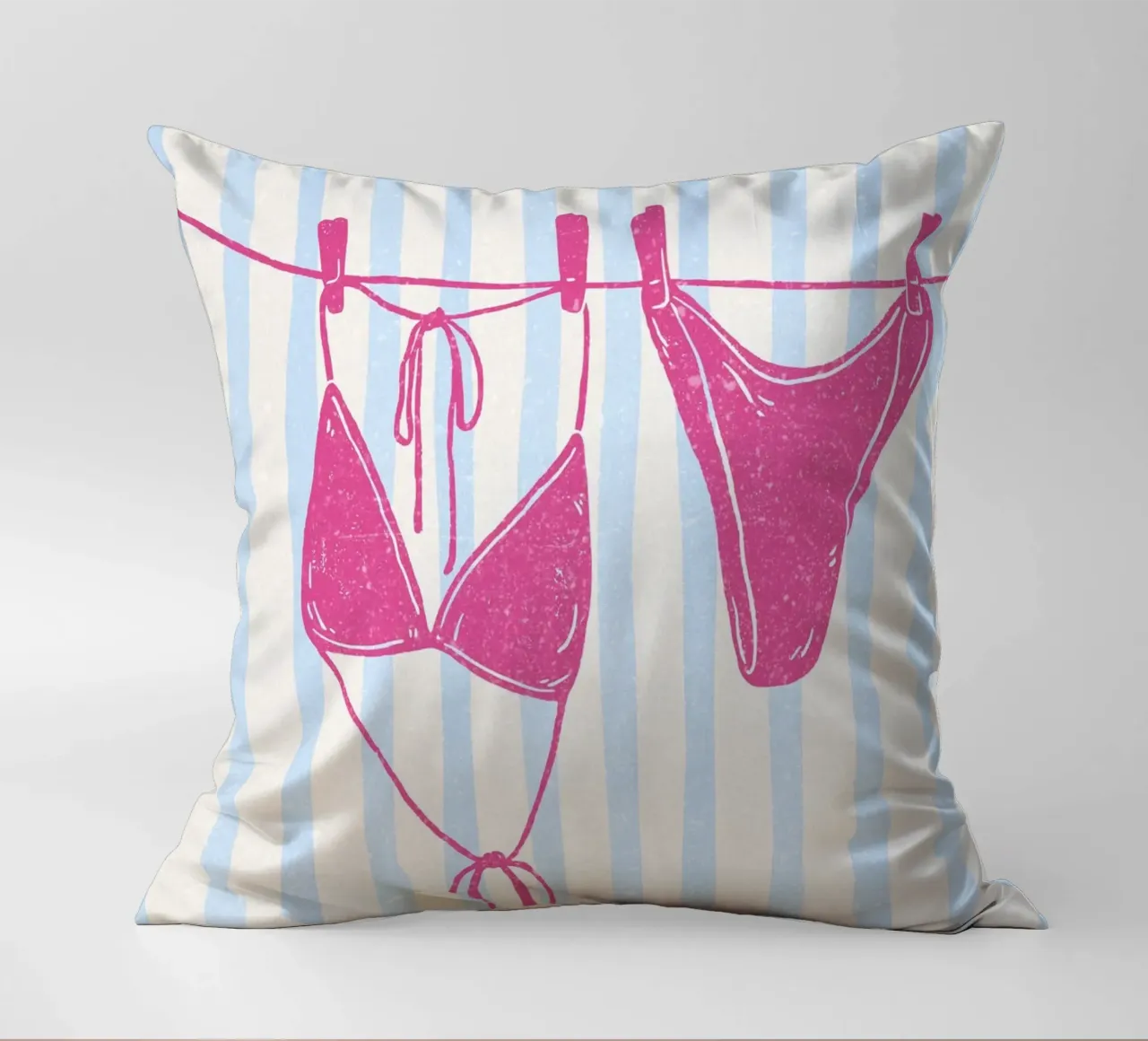 Bikini cuscino da IamHomeStudio