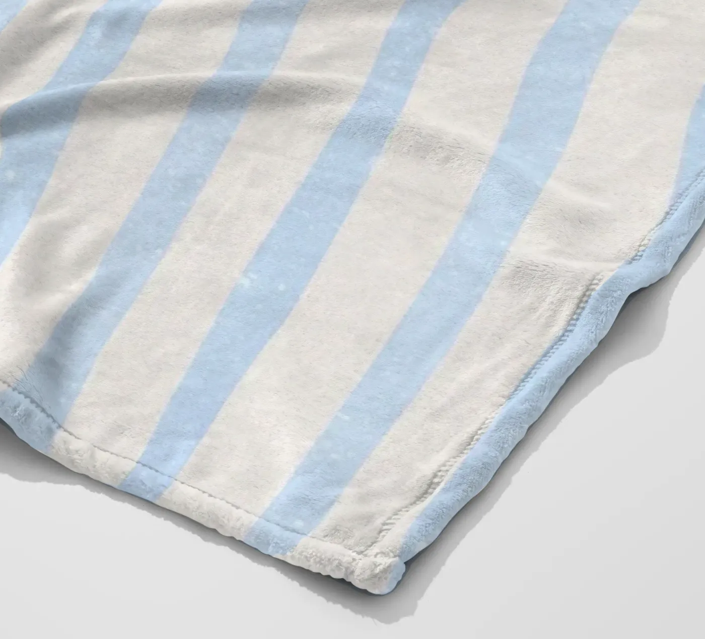 Bikini Fleecedecke von IamHomeStudio