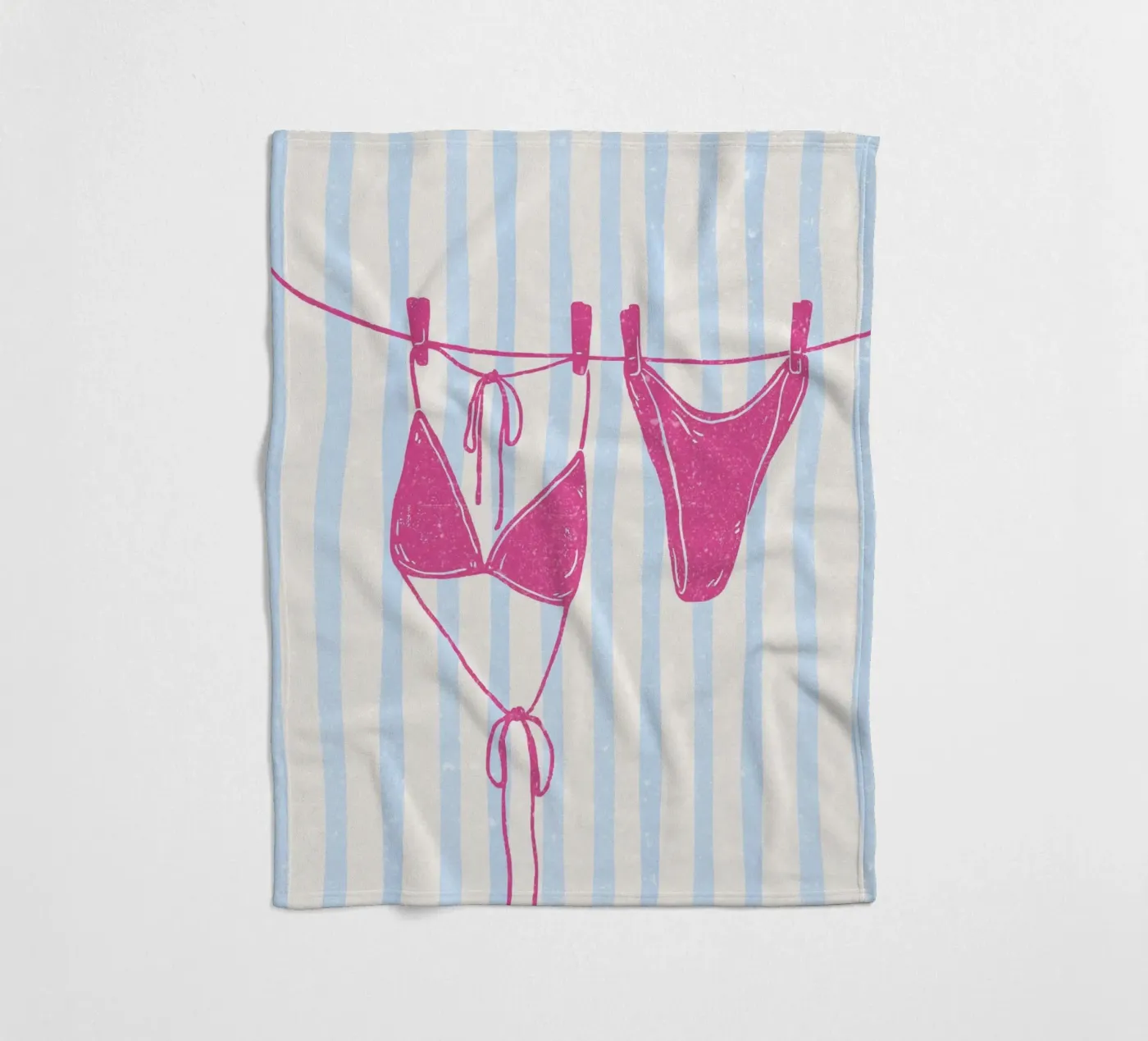 Bikini Fleecedecke von IamHomeStudio