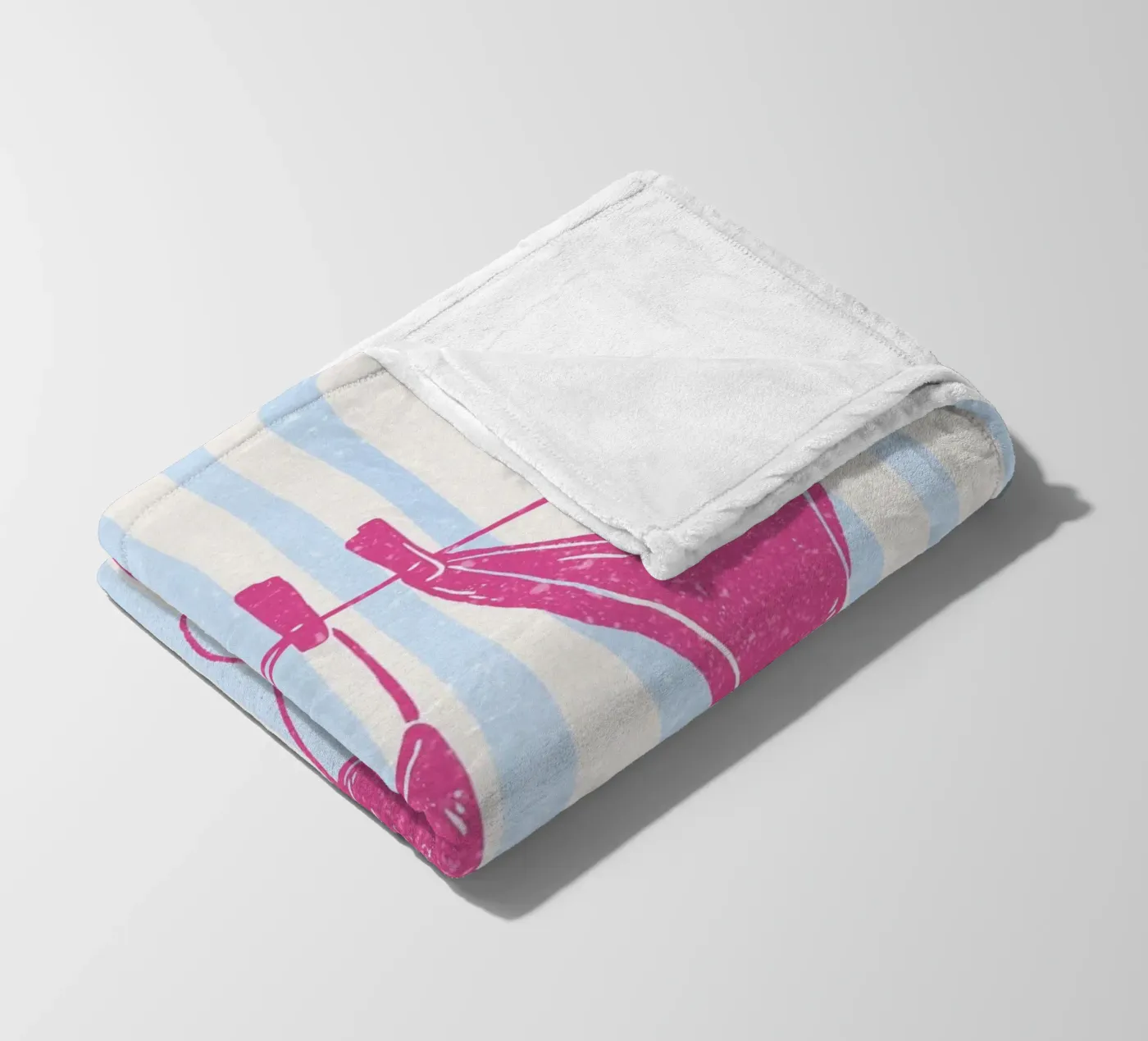 Bikini Fleecedecke von IamHomeStudio