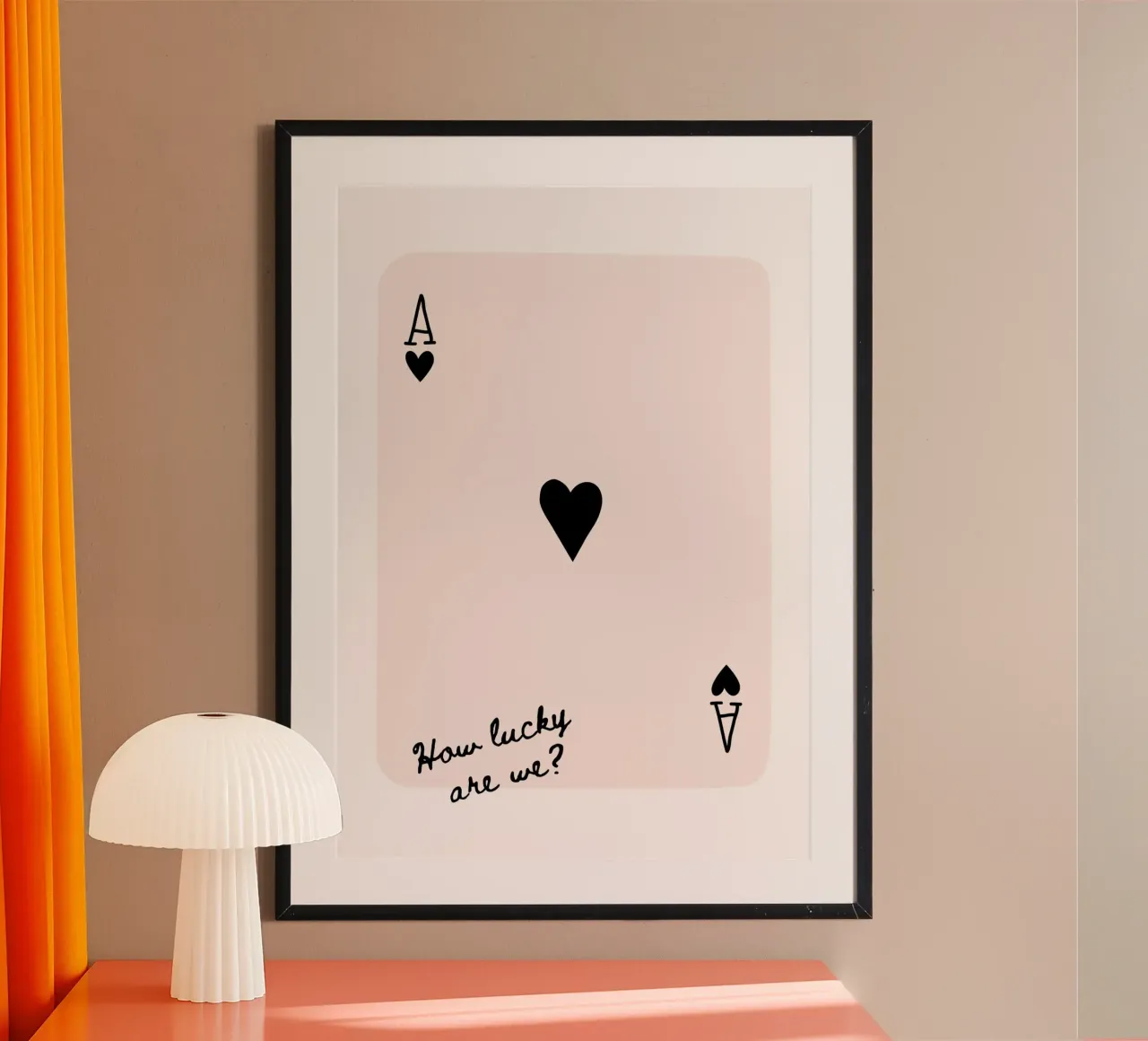 Asso di cuori nero poster con telaio in plastica da IamHomeStudio