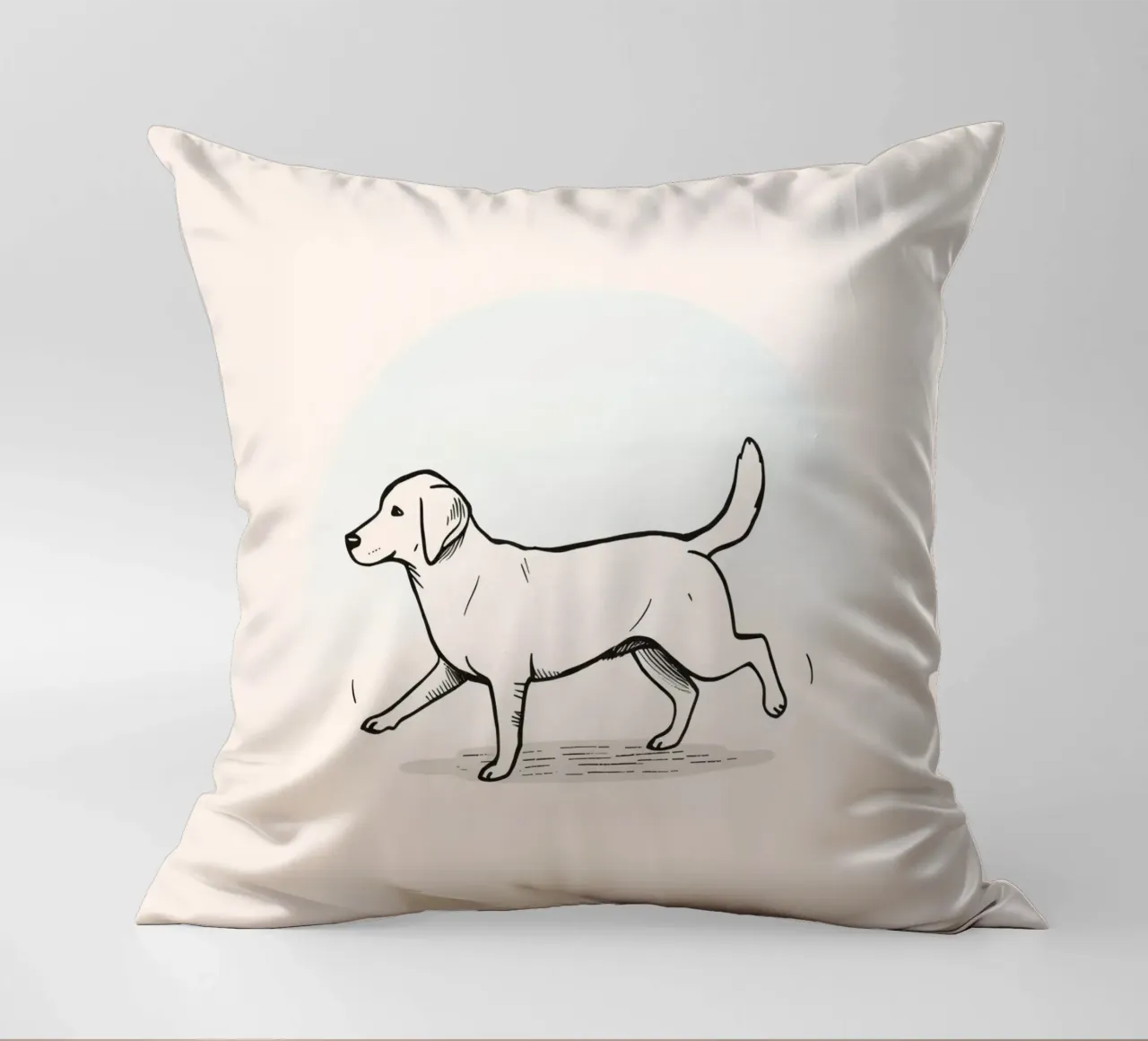 Chien marchant sur un fond clair avec une mise au point douce coussin de DesignDoodle