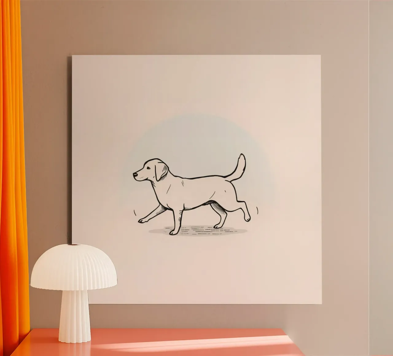 Chien marchant sur un fond clair avec une mise au point douce alu dibond de DesignDoodle