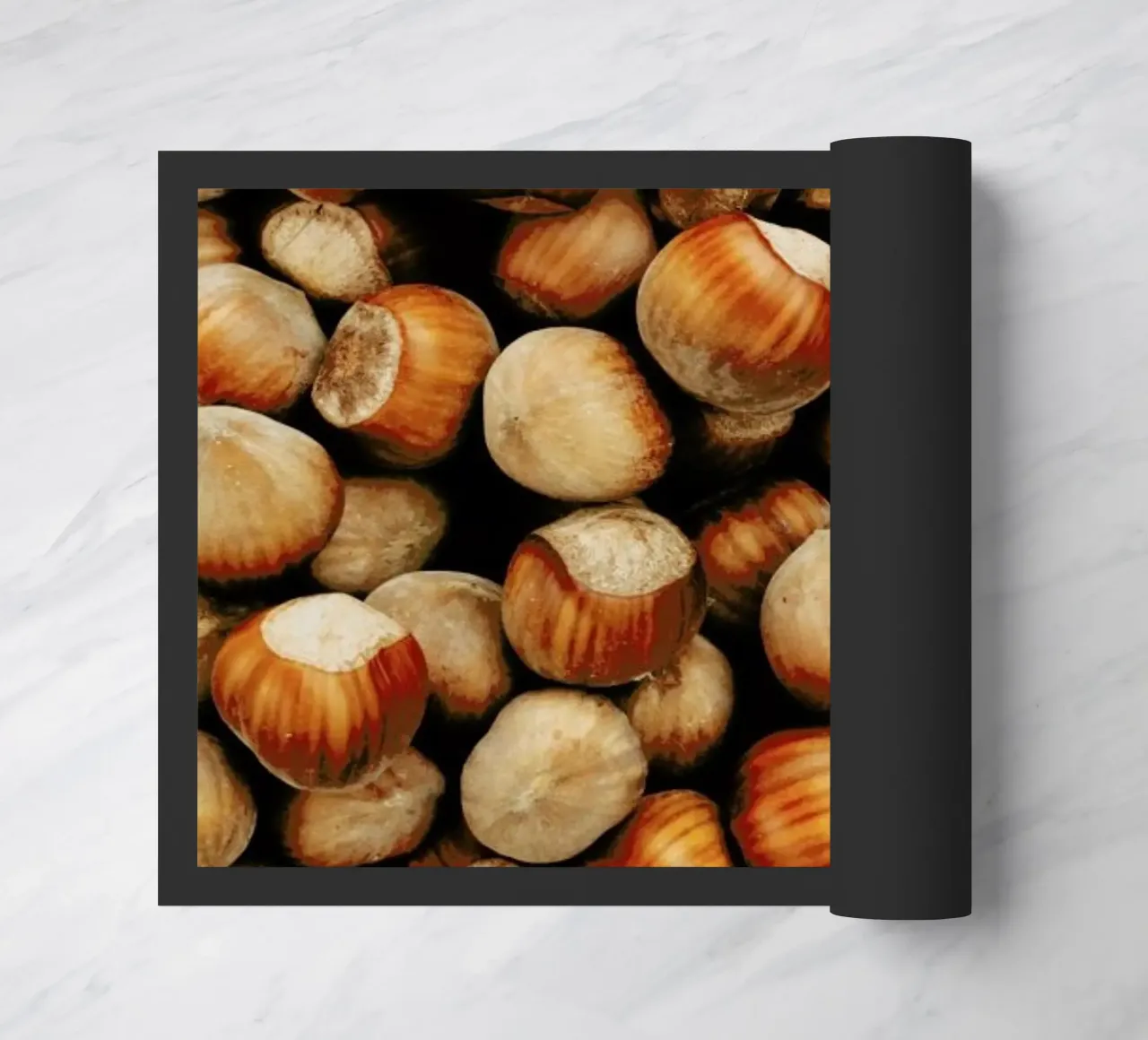 Hazelnuts Fußmatte von Sebastian Hilgetag