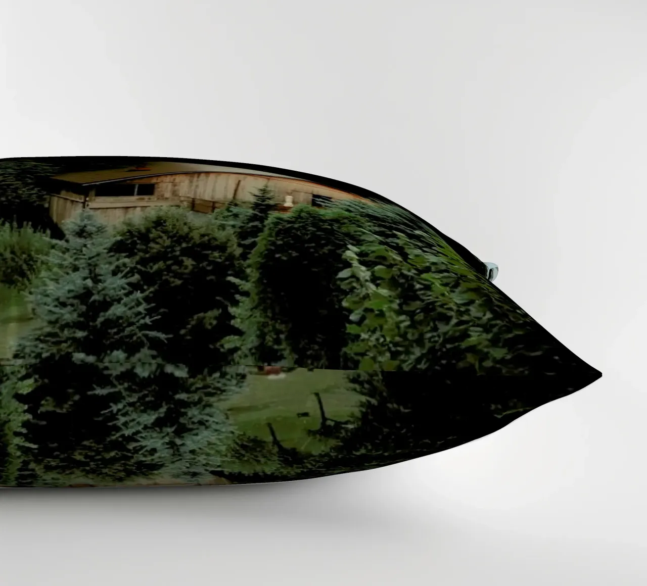 The Cabin In The Forest cuscino da Sebastian Hilgetag