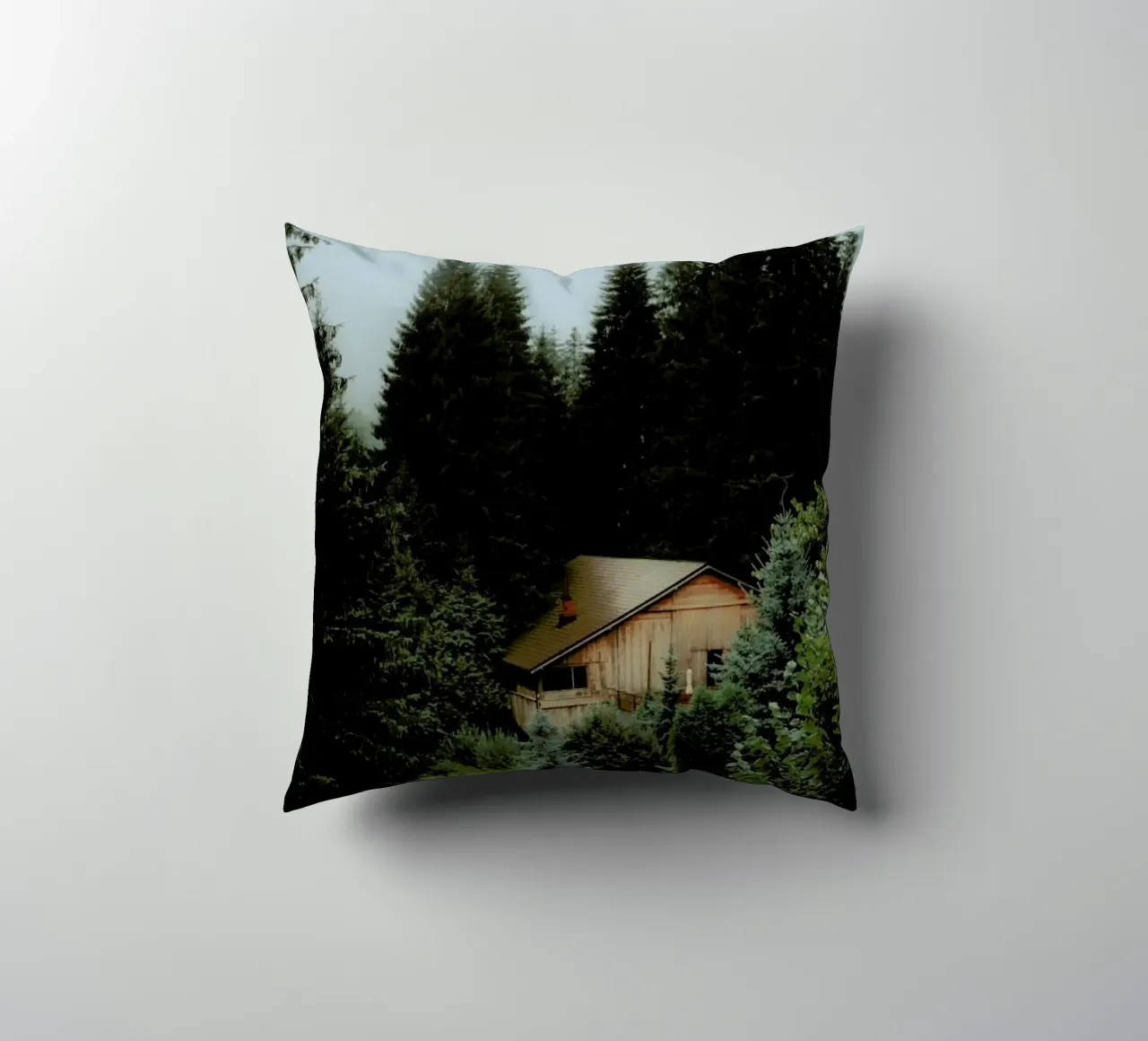 The Cabin In The Forest cuscino da Sebastian Hilgetag