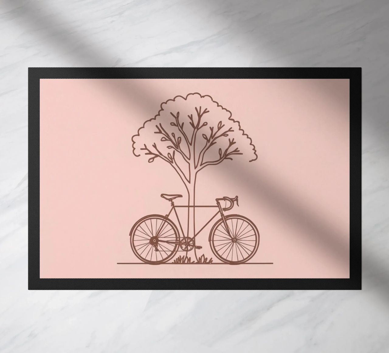 Bicicletta appoggiata ad un albero in un parco dal design semplice zerbino da DesignDoodle