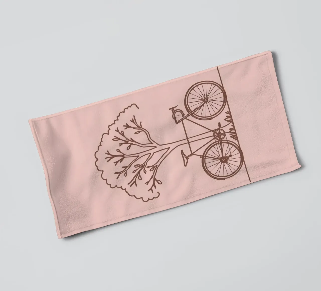 Bicicletta appoggiata ad un albero in un parco dal design semplice asciugamano da bagno da DesignDoodle