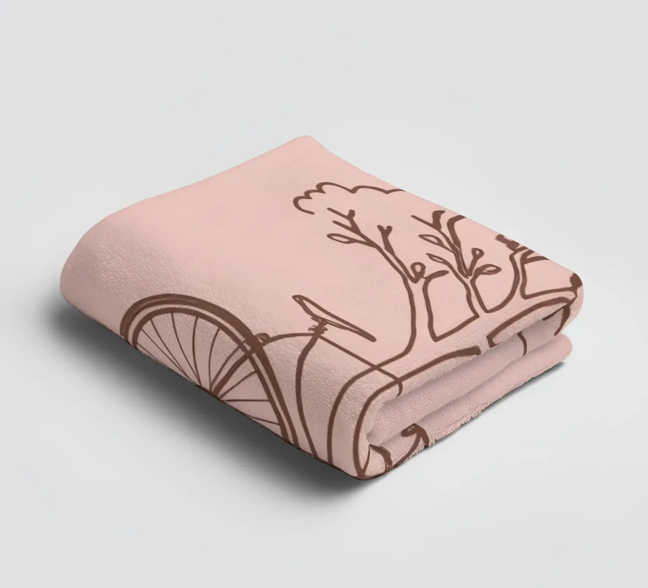 Bicicleta apoyada en un árbol en un parque de diseño sencillo toalla de baño de DesignDoodle