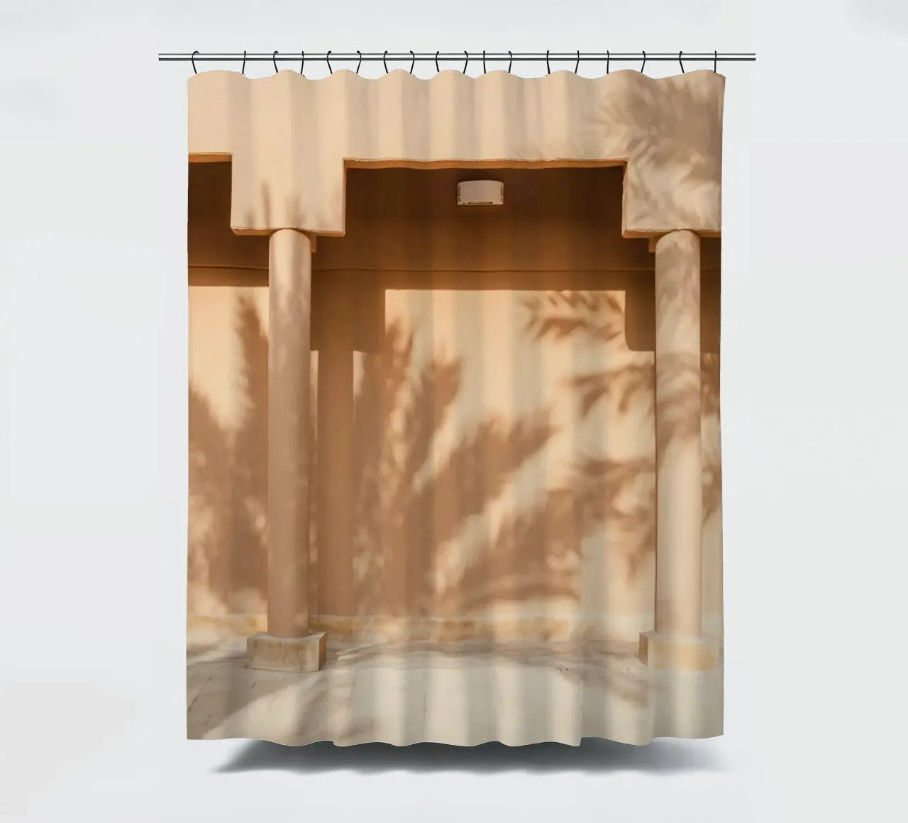 Shadow of a palm tree on the wall tenda da doccia da photolovers