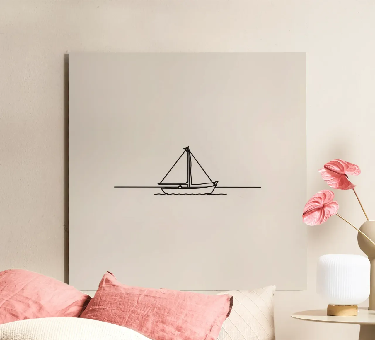 Segelboot gleitet über ruhige Gewässer unter klarem Himmel Forex-Platte von DesignDoodle
