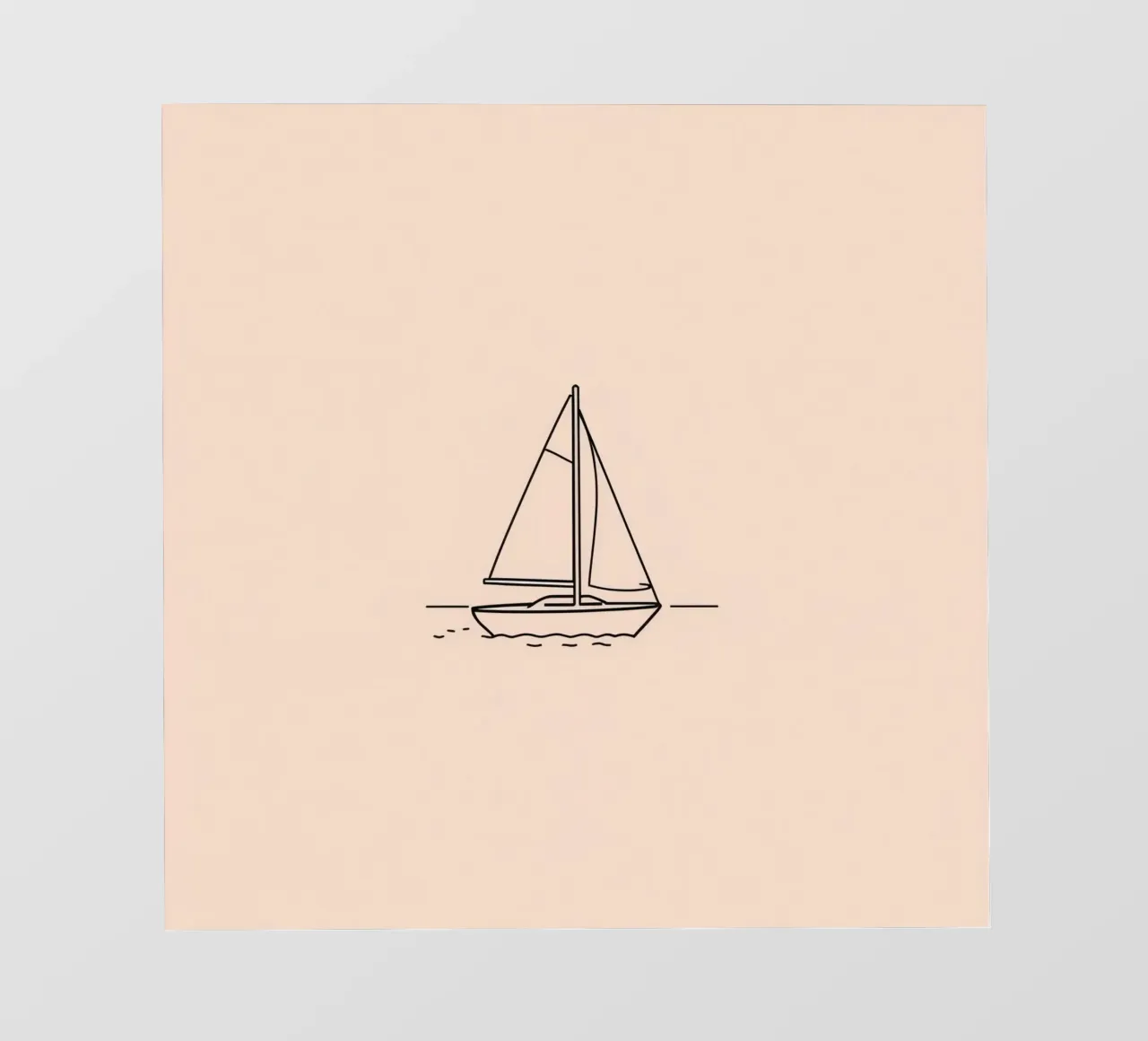 Voilier glissant sur des eaux calmes au crépuscule avec une douce vague papier peint photo de DesignDoodle