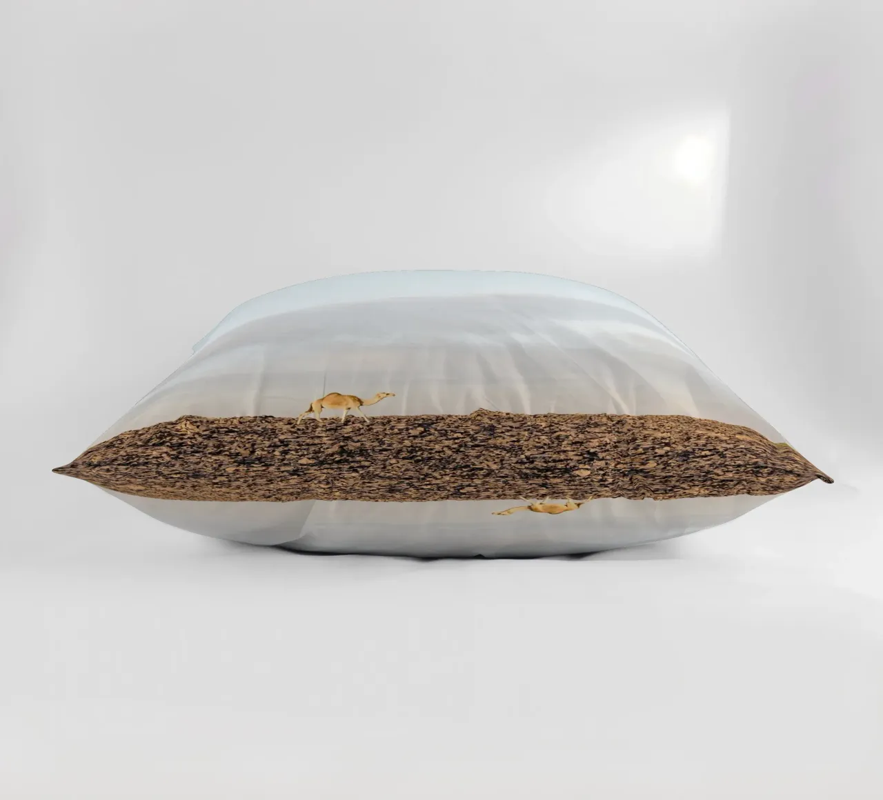 Lonely camel cuscino da photolovers