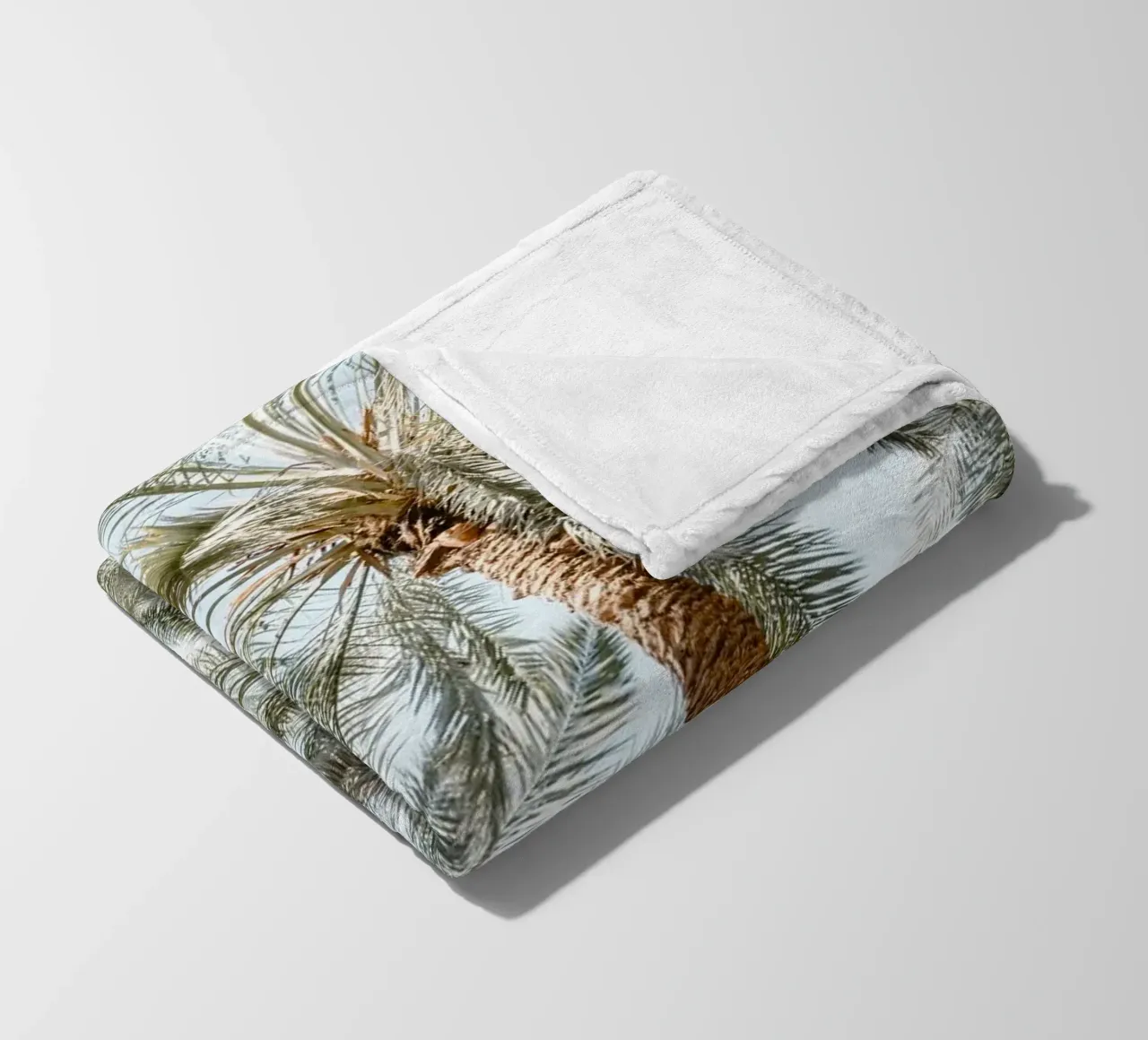 Oasis with palm trees coperta in pile da photolovers