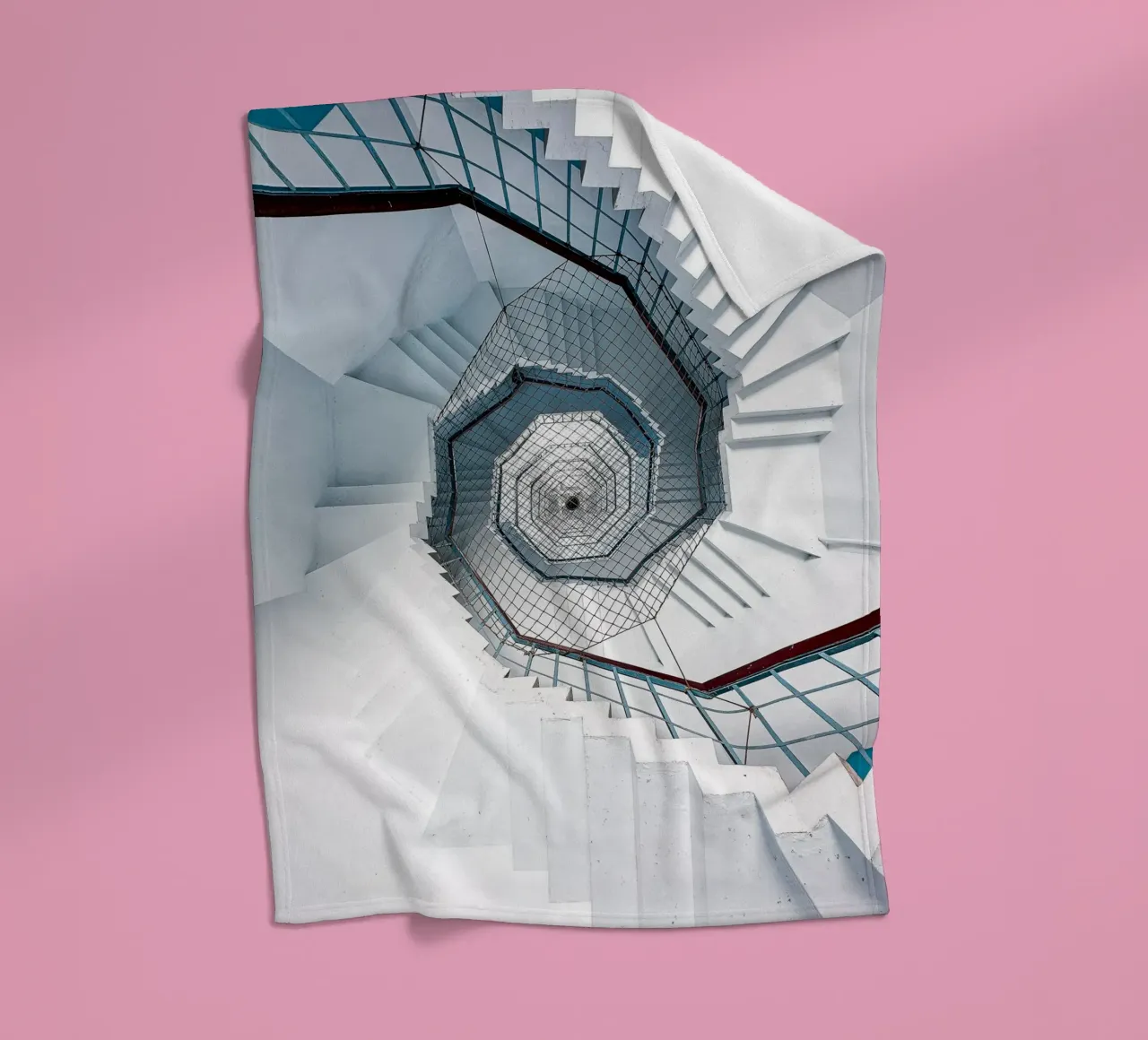 Spiral Steps of Tranquility coperta in pile da Thilo Grøsch