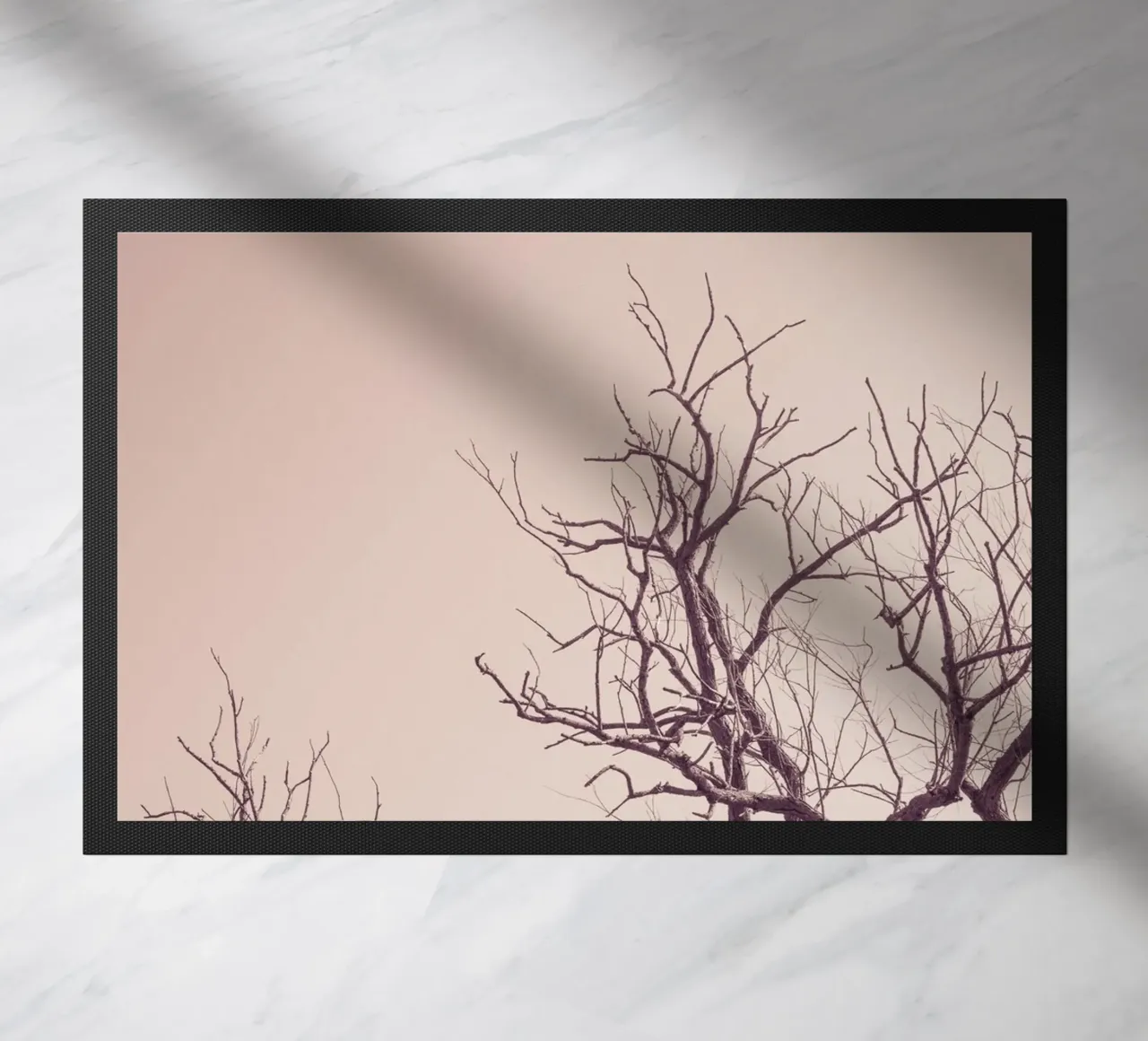 Pink sky and a tree zerbino da photolovers