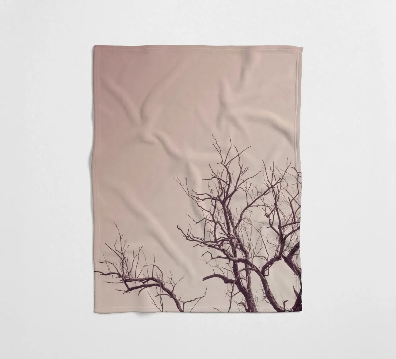 Pink sky and a tree coperta in pile da photolovers