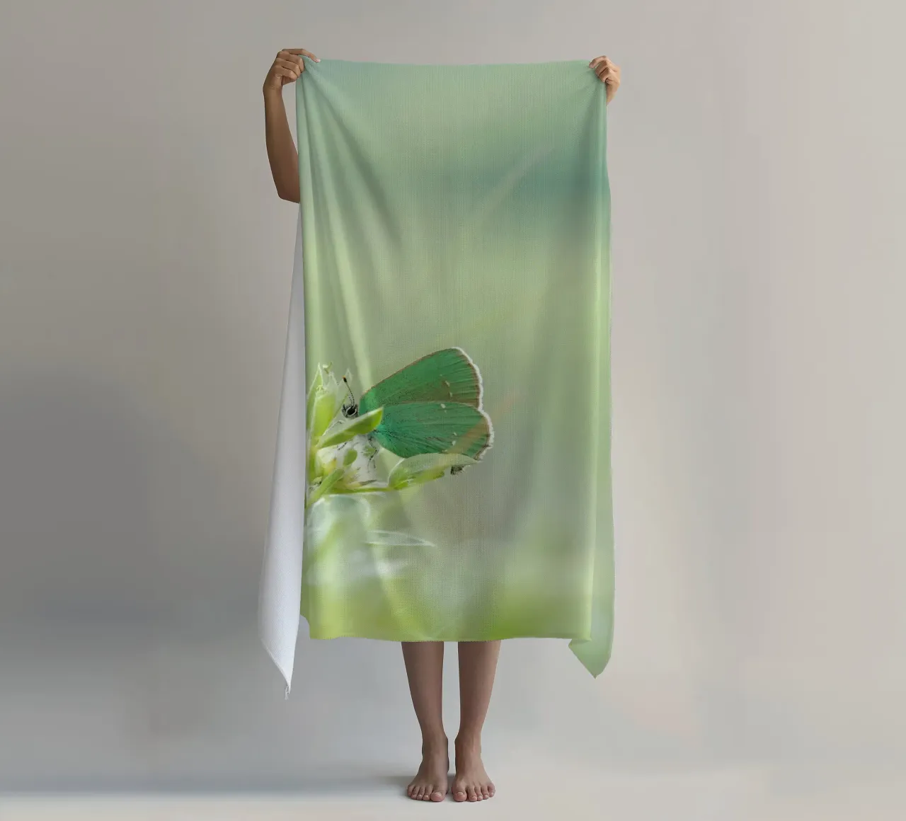 verde farfalla telo mare da Earthly Visions