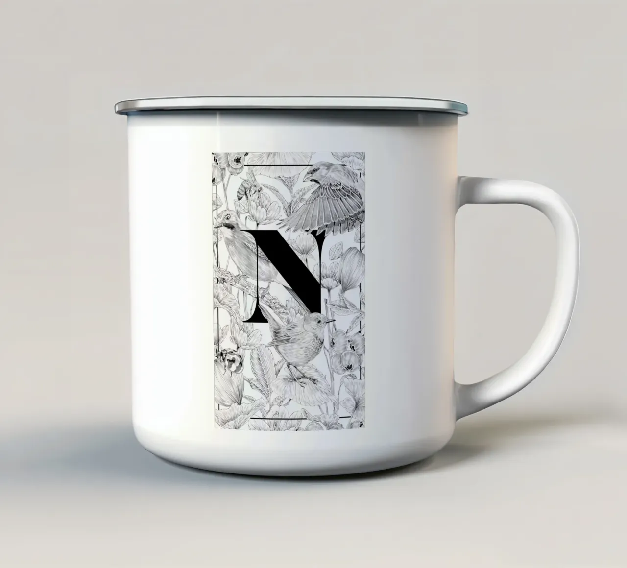 Floral Alphabet N tazza in smalto da Faunesque
