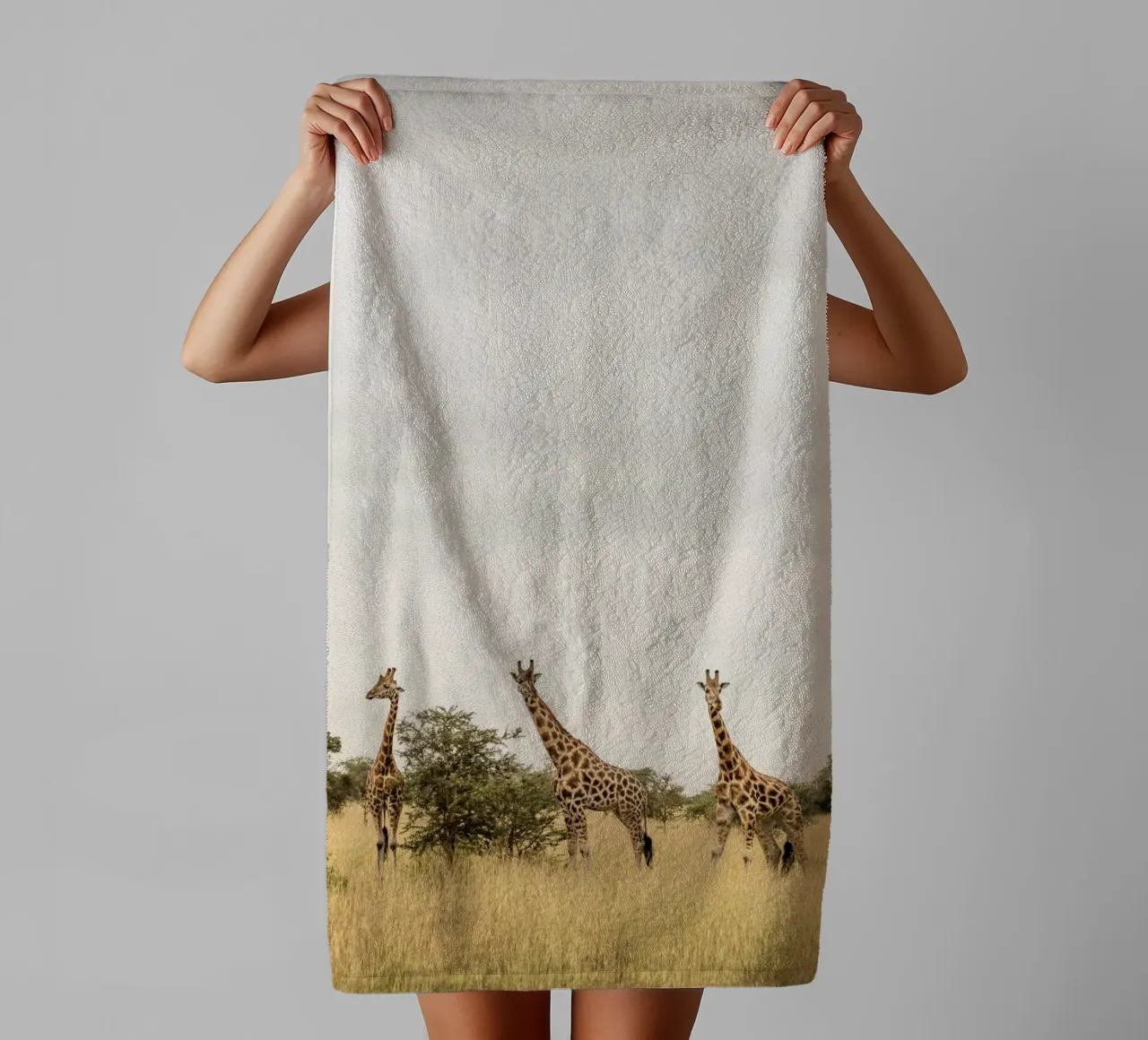 Three giraffes on safari asciugamano da bagno da photolovers