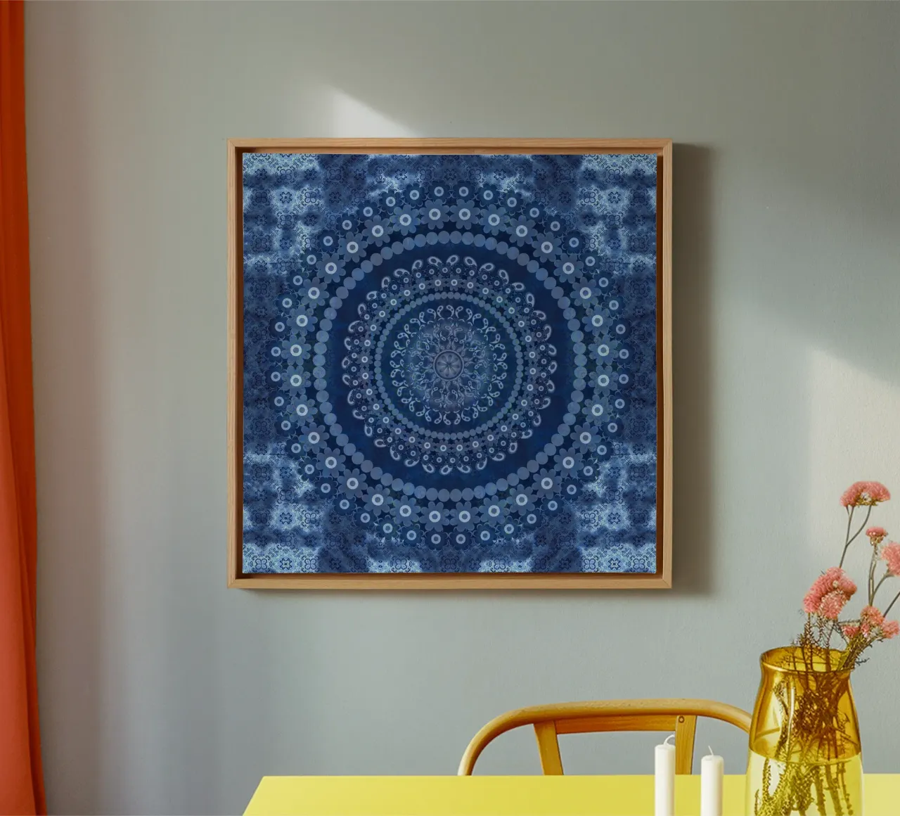 Mandala di margherite blu tela con Cornice a cassetta da Nina May Design Studio