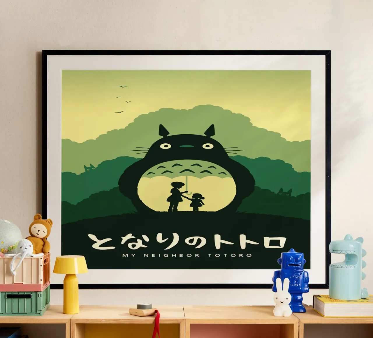 Il mio vicino Totoro poster con telaio in alluminio da Alice Slatera