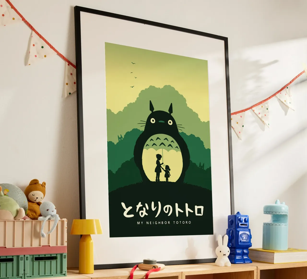 Il mio vicino Totoro poster con telaio in alluminio da Alice Slatera