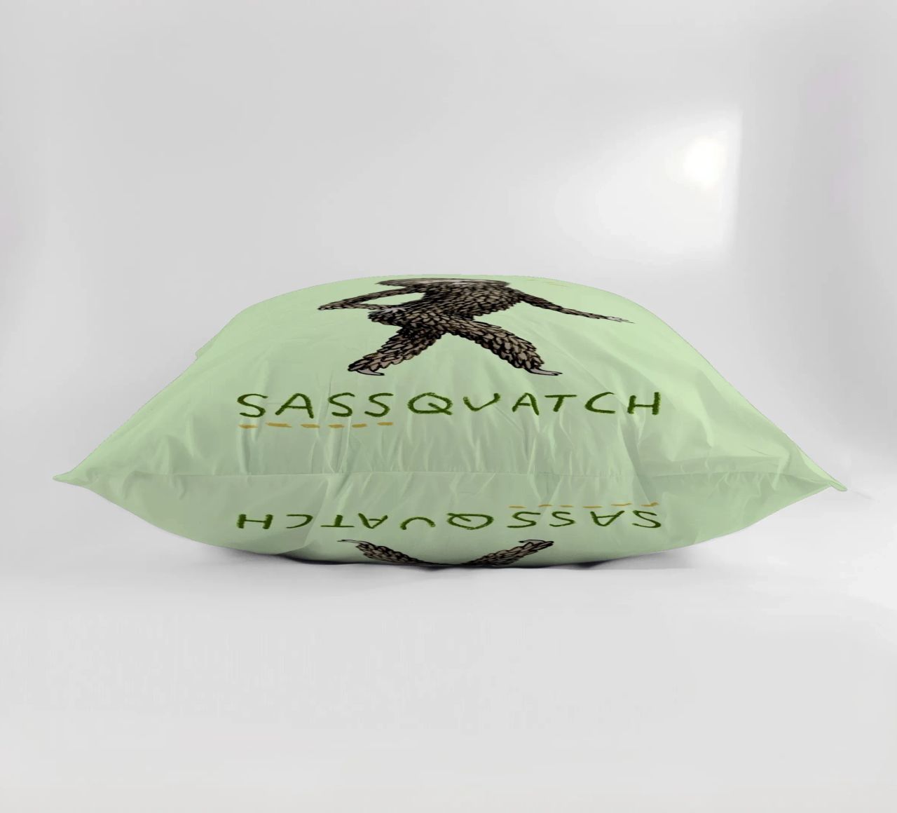 Sassquatch cuscino da Sophie Corrigan
