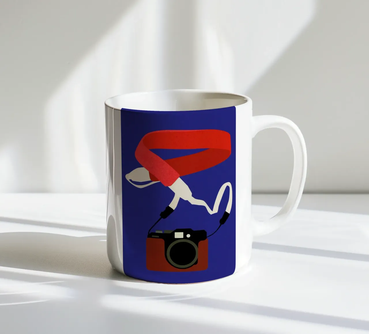 Rosi Feist On Vacation Camera tazza in ceramica da Rosi Feist