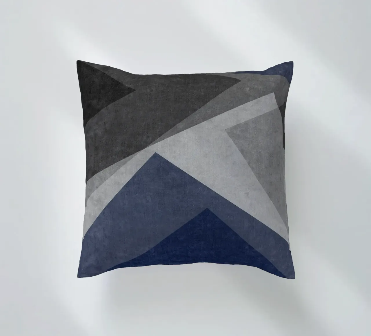 overlapping geometric abstract art cuscino da vintageshop