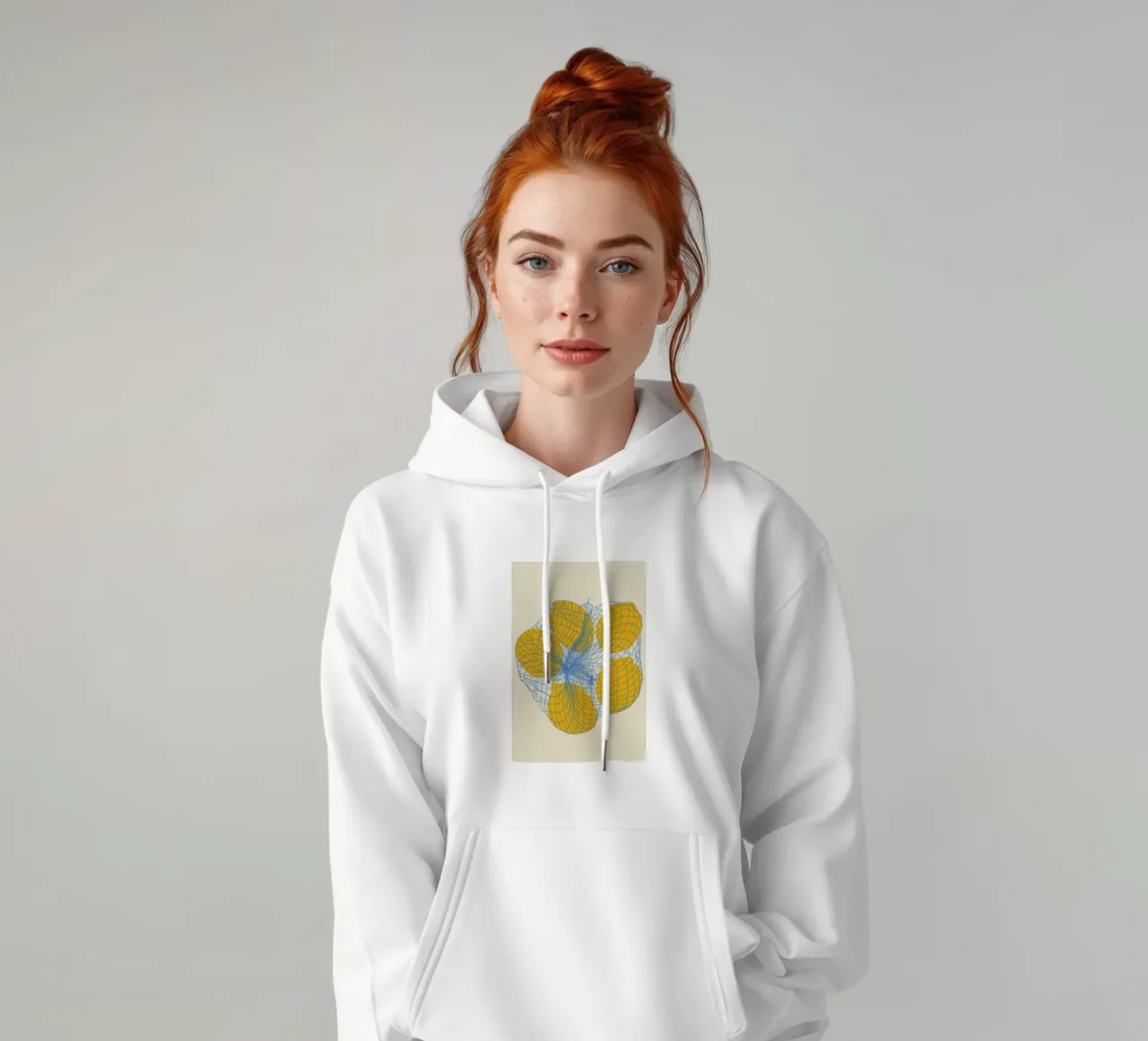 Cinque limoni in una borsa a rete felpa con cappuccio da Rosi Feist