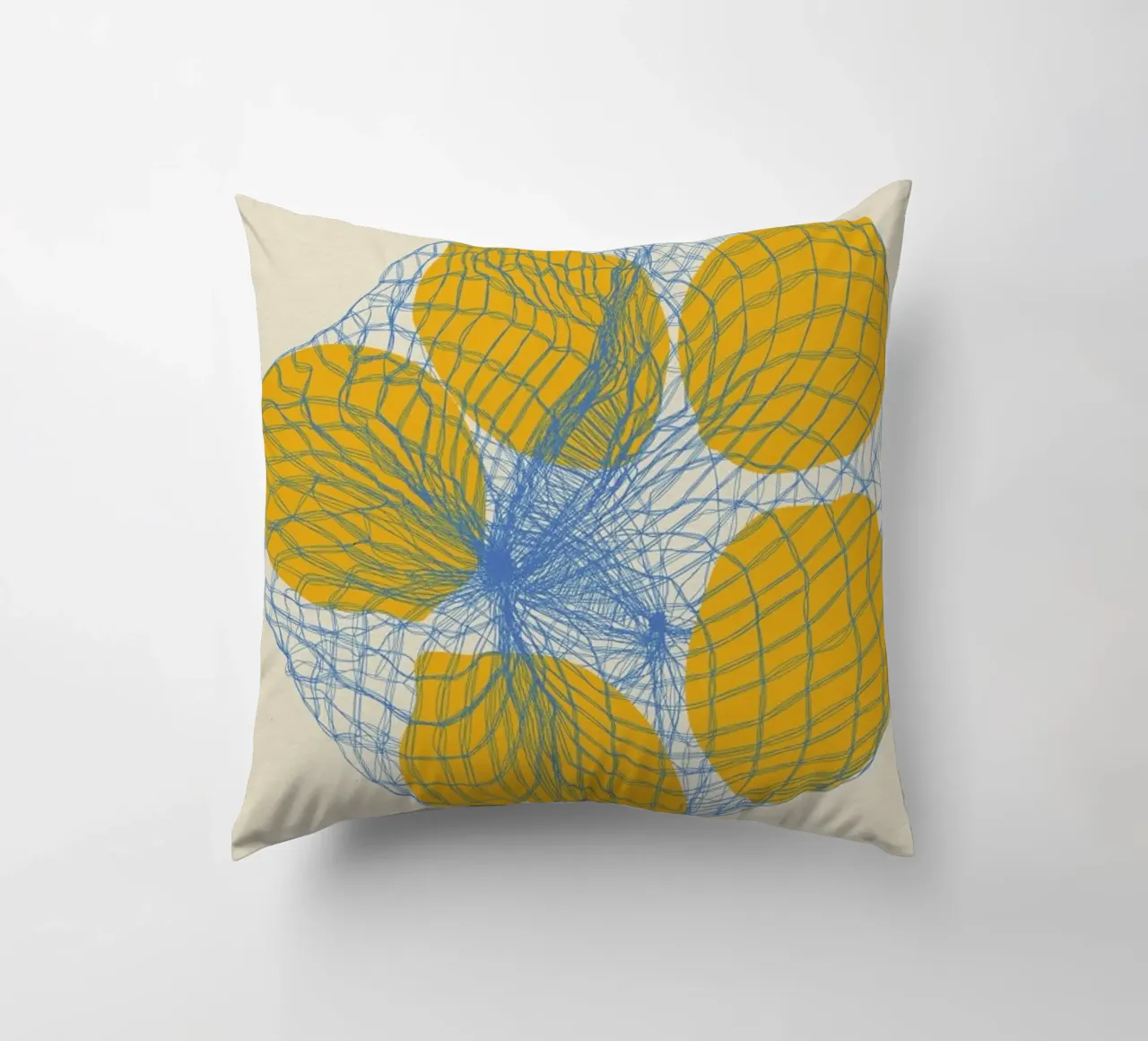 Five Lemons In A Net Bag cuscino da Rosi Feist