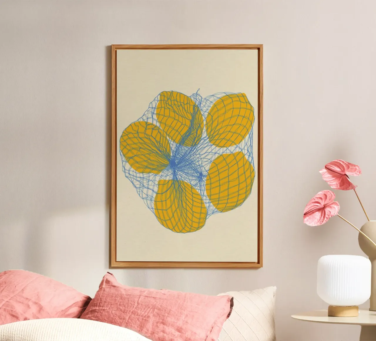 Cinque limoni in una borsa a rete alluminio dibond da Rosi Feist