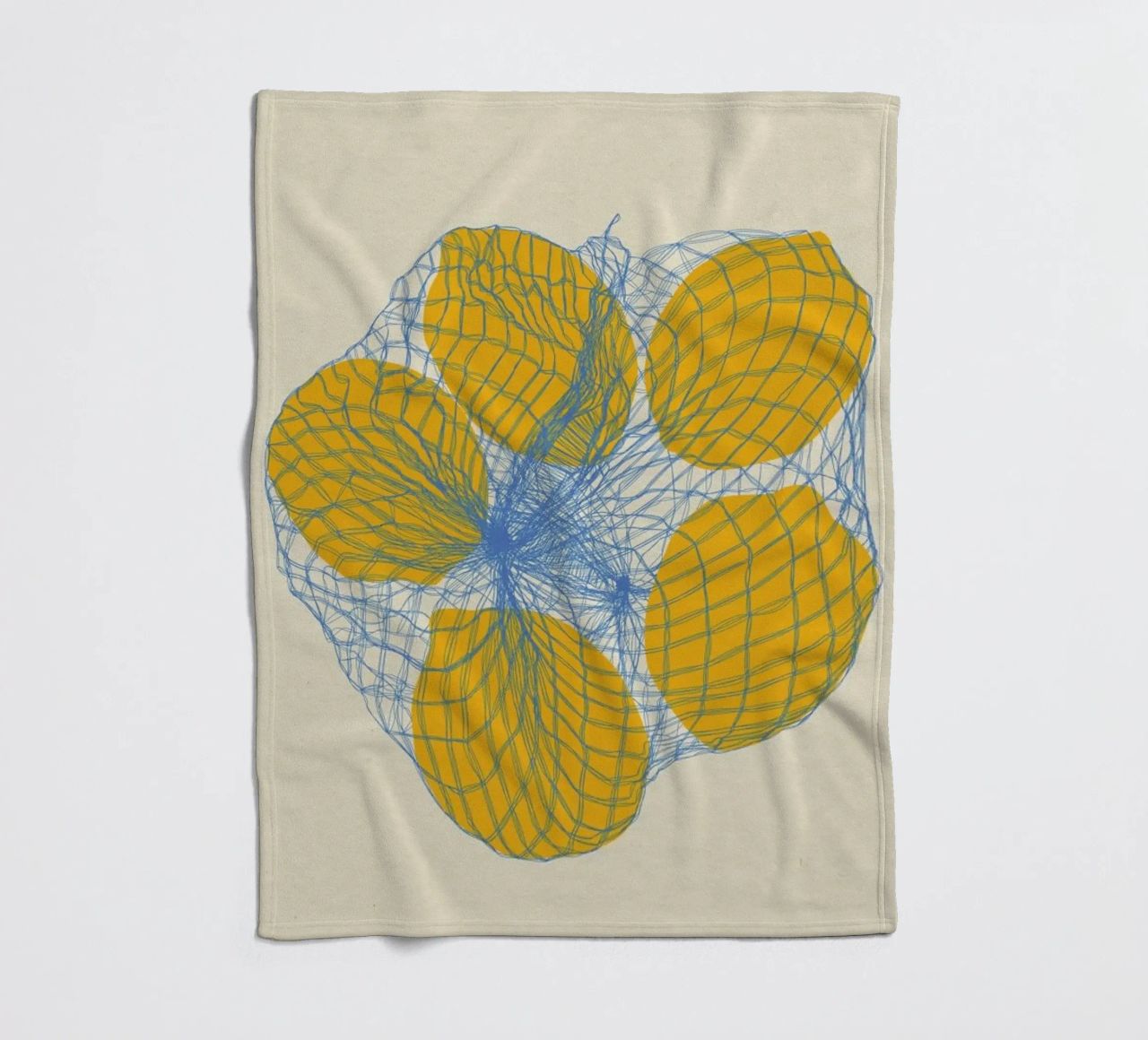 Five Lemons In A Net Bag Fleecedecke von Rosi Feist