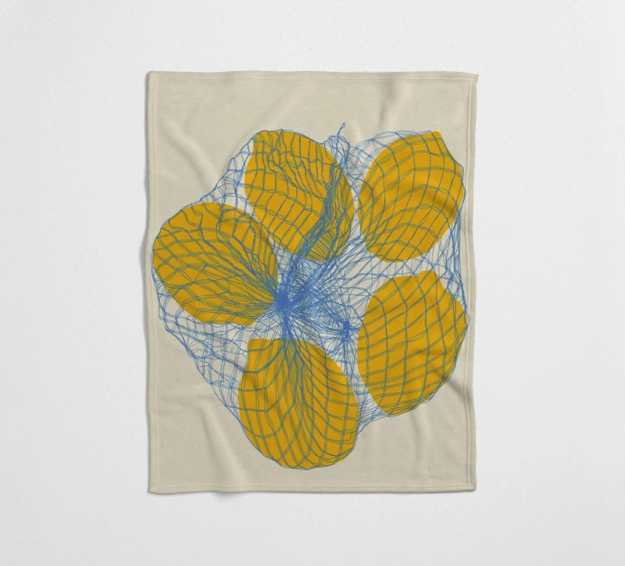 Five Lemons In A Net Bag Fleecedecke von Rosi Feist