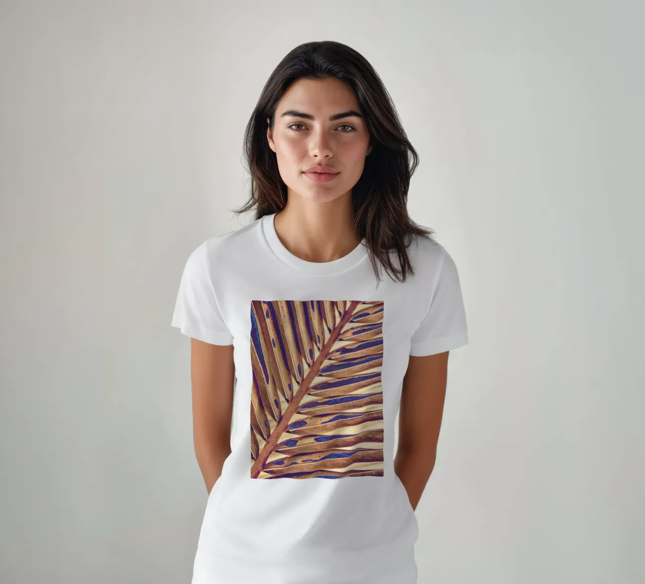 Golden Palm Leaf t-shirt da adrianooliveiraphoto